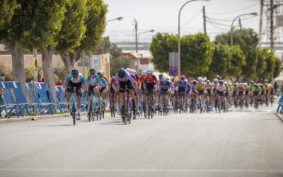 La Clásica de Almería WE 2025 confirma cinco equipos WorldTour