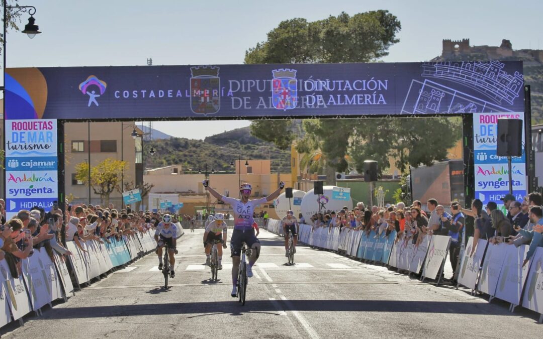 Federica Venturelli (UAE Team ADQ) se corona en Tabernas